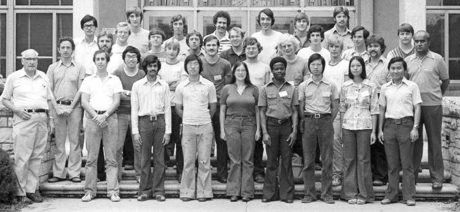 ChE 424 Second Session 1977 Class photo Session 2 1977